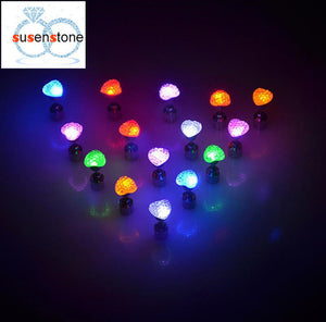 SUSENSTONE Earrings LED 1 Pair Of Personalized Fashion Dance Party Lights Flashing LED Ear Earring Bright Stud Earrings